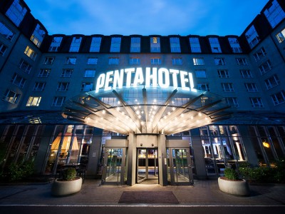 Pentahotel